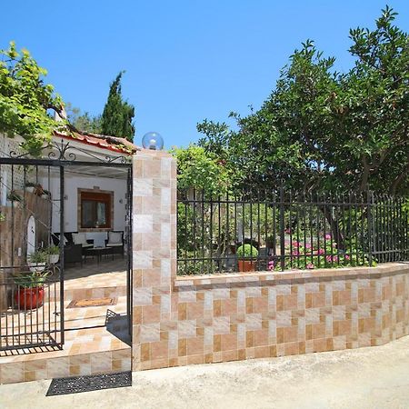 Vasia'S Small Villa Skopelos Town Ngoại thất bức ảnh