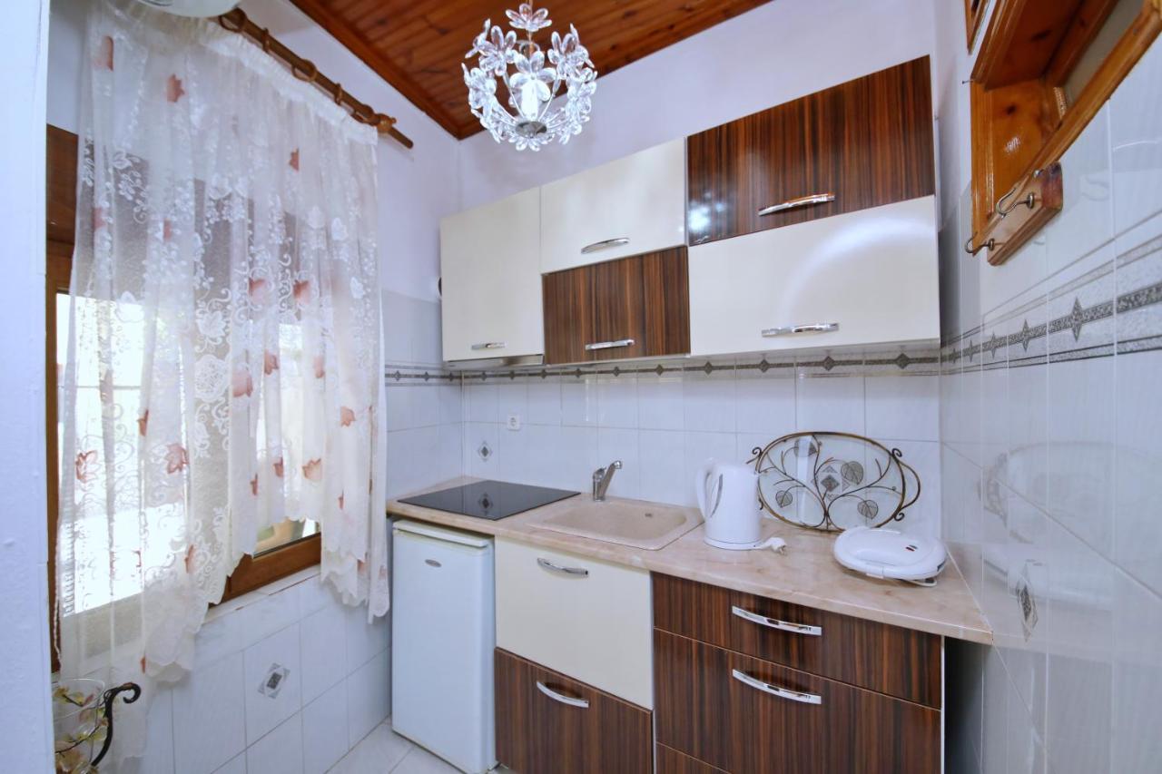 Vasia'S Small Villa Skopelos Town Ngoại thất bức ảnh