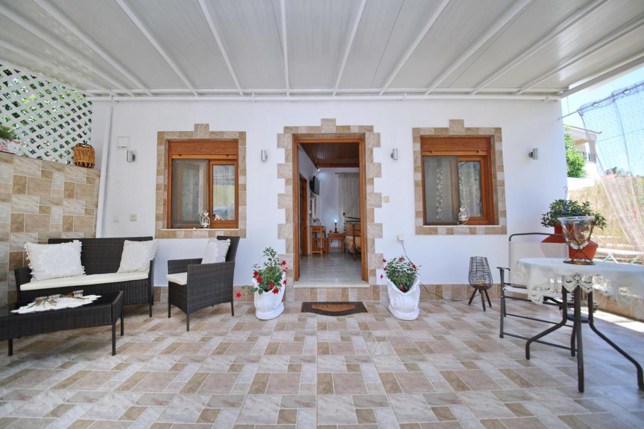 Vasia'S Small Villa Skopelos Town Ngoại thất bức ảnh