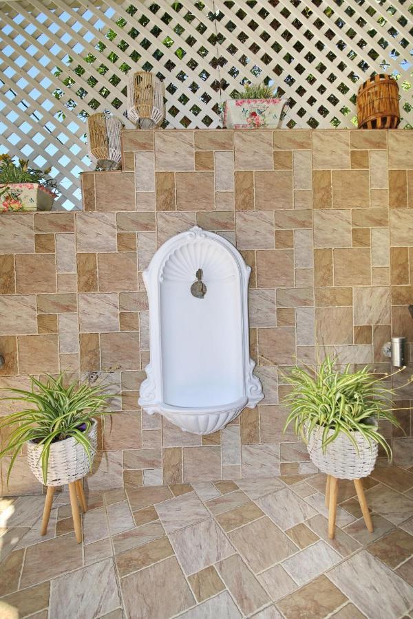 Vasia'S Small Villa Skopelos Town Ngoại thất bức ảnh