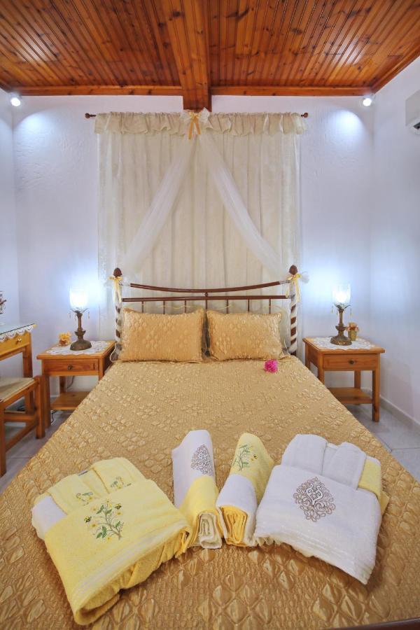 Vasia'S Small Villa Skopelos Town Ngoại thất bức ảnh