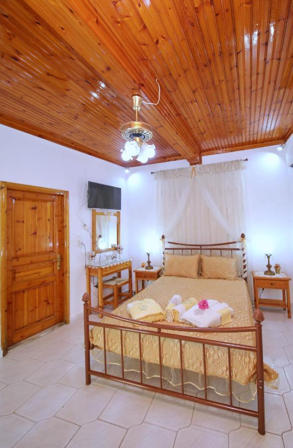Vasia'S Small Villa Skopelos Town Ngoại thất bức ảnh